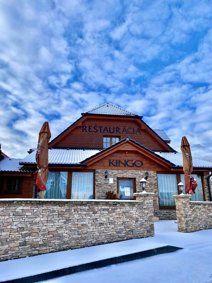 Penzion Kingo Nemšová Exteriör bild